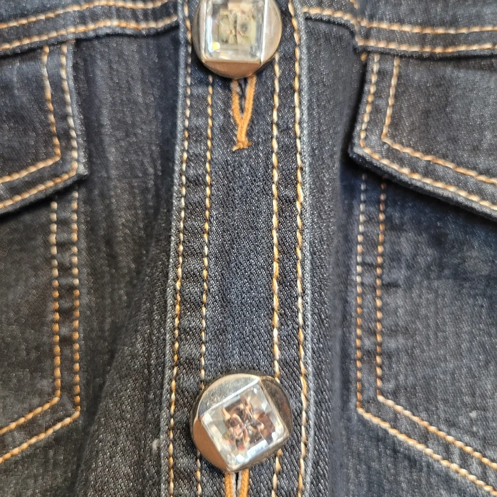 V Cristina Dark Wash DenimJean Silver Stud Jacket Large - Picture 6 of 11